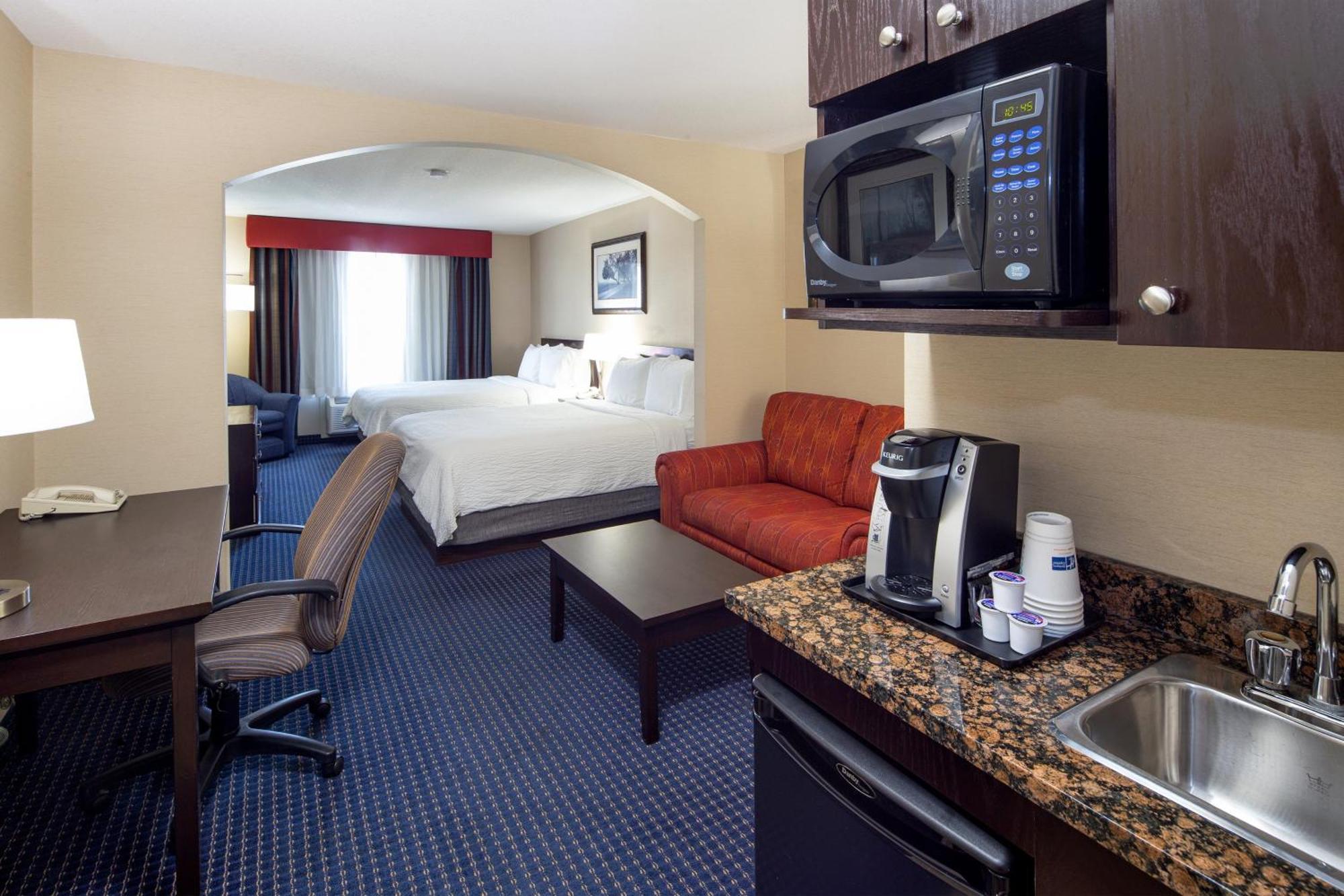 Holiday Inn Express Hotel & Suites Edson By Ihg Kültér fotó