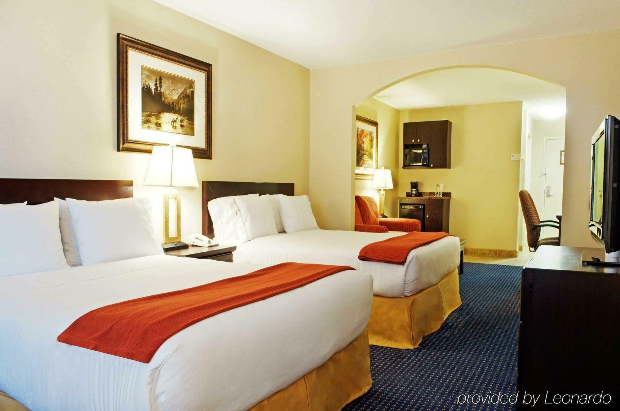 Holiday Inn Express Hotel & Suites Edson By Ihg Kültér fotó